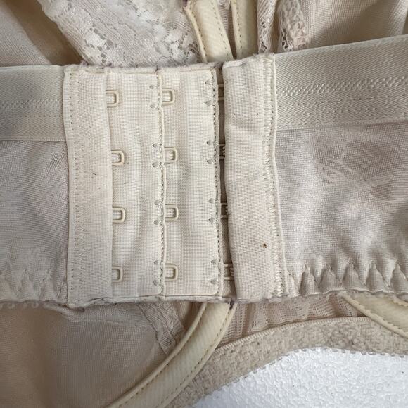 Playtex 40DD Bra Secrets Lifts & Supports Underwire Unlined Full Coverage 4422 - Picture 7 of 13